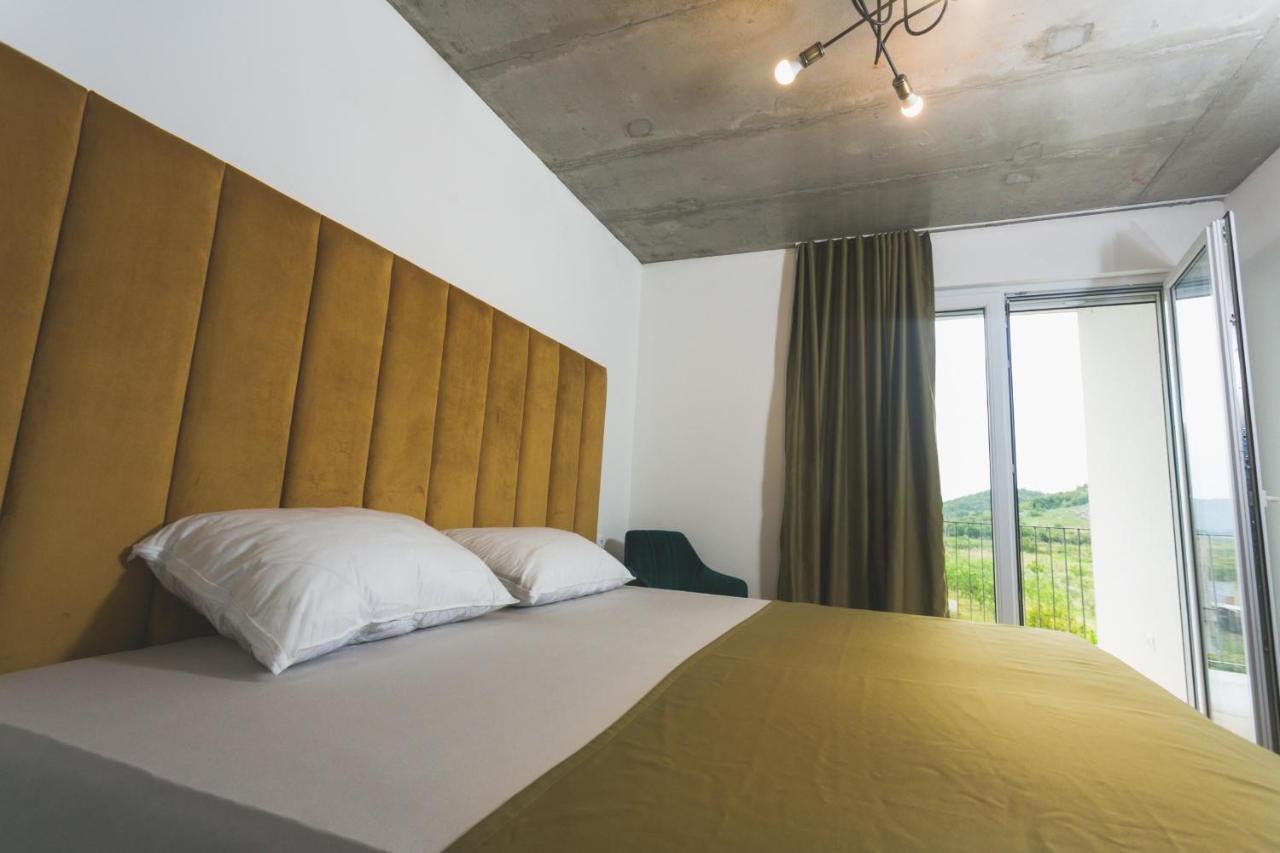 Kitehouse Usce Aparthotel Komin  Εξωτερικό φωτογραφία