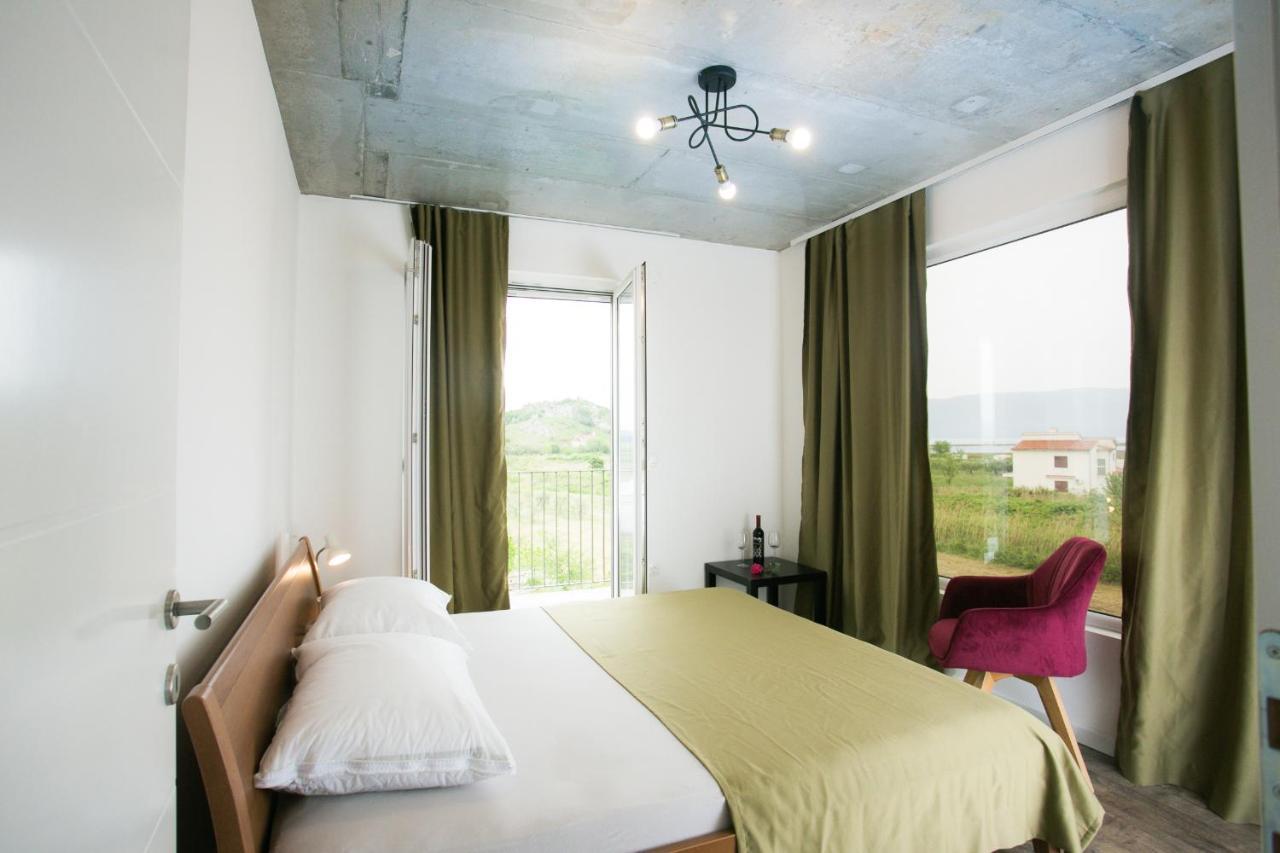 Kitehouse Usce Aparthotel Komin  Εξωτερικό φωτογραφία